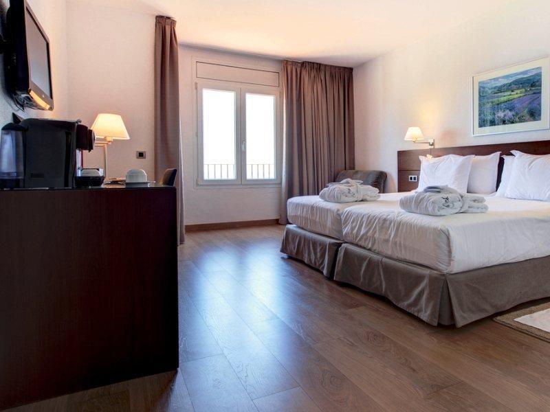 Park San Jorge & By Escampa Hotel 4*
