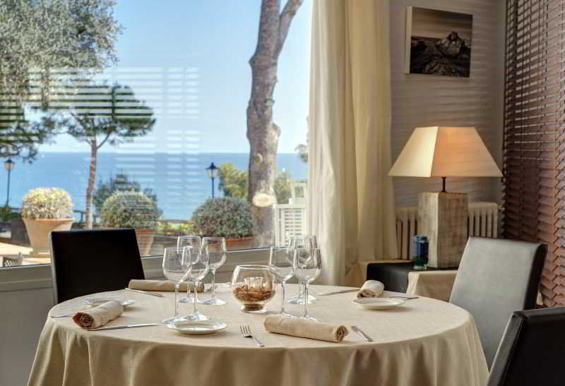 Hotel Park San Jorge & By Escampa 4*